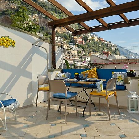 Casa Flavia Positano Center - 5 Minutes To Beach And 4 Air Conditioning Exteriör bild