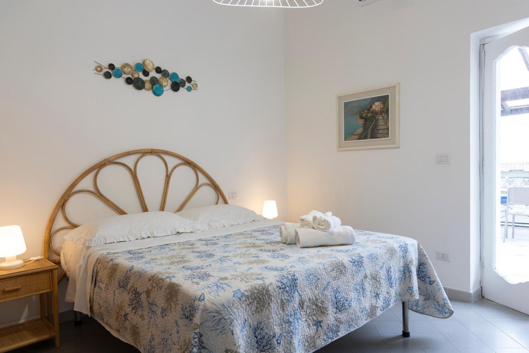 Casa Flavia Positano Center - 5 Minutes To Beach And 4 Air Conditioning Exteriör bild