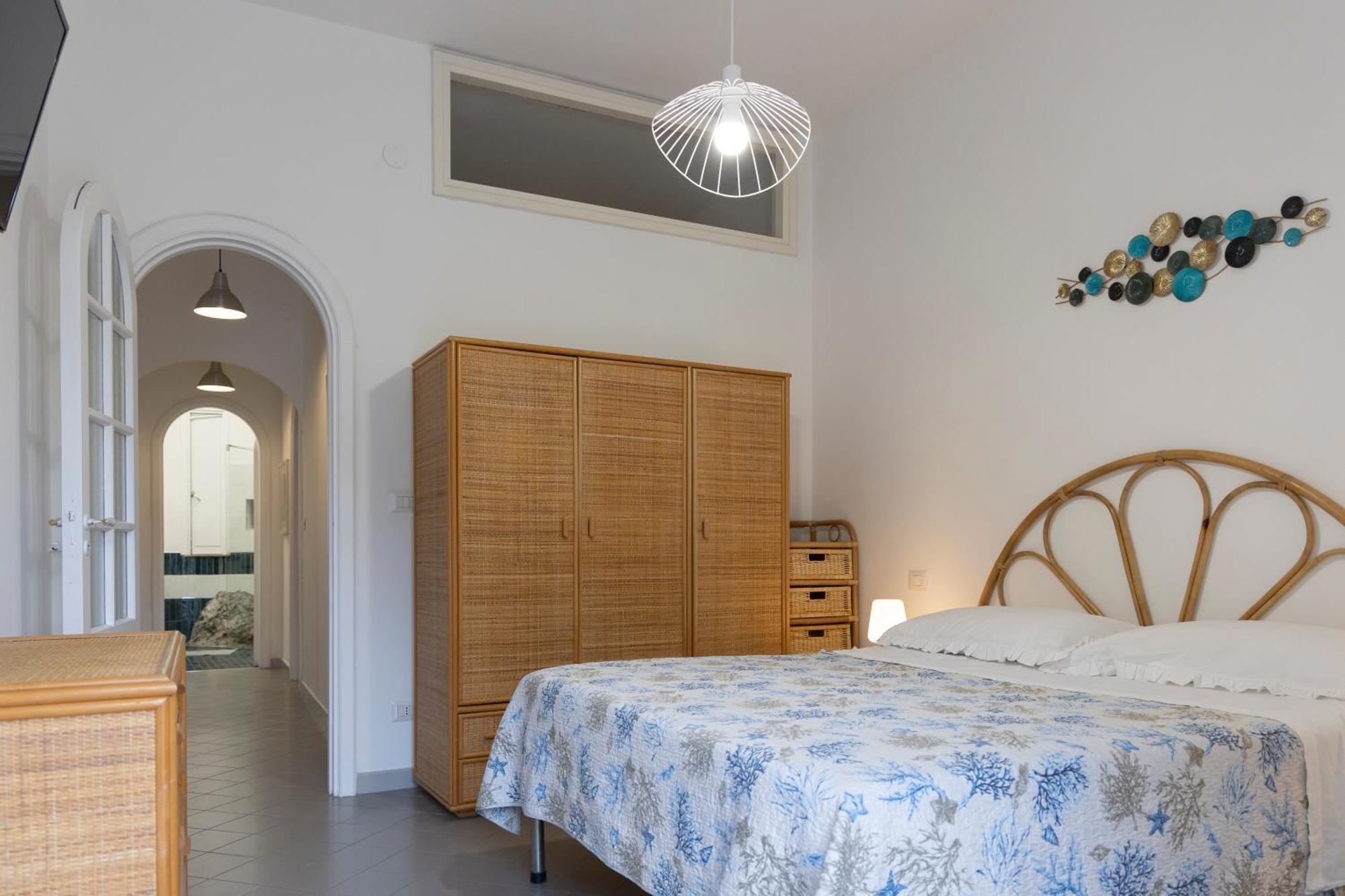 Casa Flavia Positano Center - 5 Minutes To Beach And 4 Air Conditioning Exteriör bild